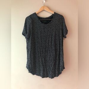 🐱 Dotted Tee Shirt